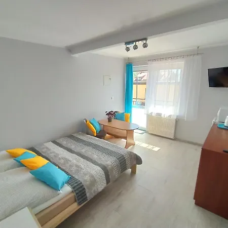 Moris 2 Goscinne Privatunterkunft Leba