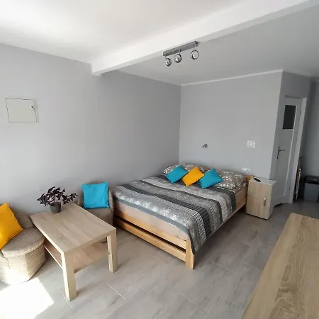 Проживание в семье Moris 2 Goscinne