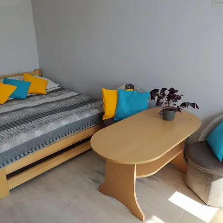 Moris 2 Goscinne Homestay Leba