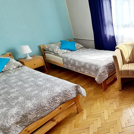 Moris 2 Goscinne Kwatera prywatna Łeba