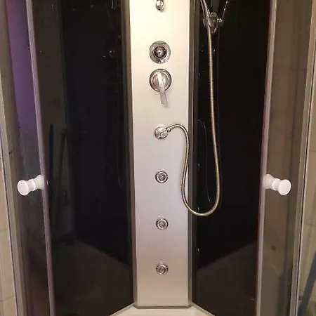 Moris 2 Goscinne * Леба