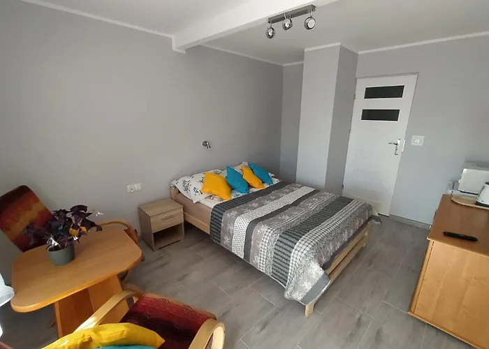 Rum i privatbostad Moris 2 Goscinne *