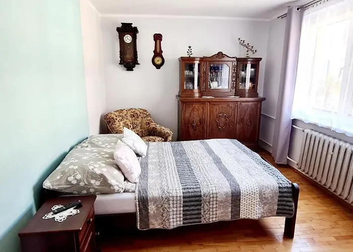 Moris 2 Goscinne Rum i privatbostad