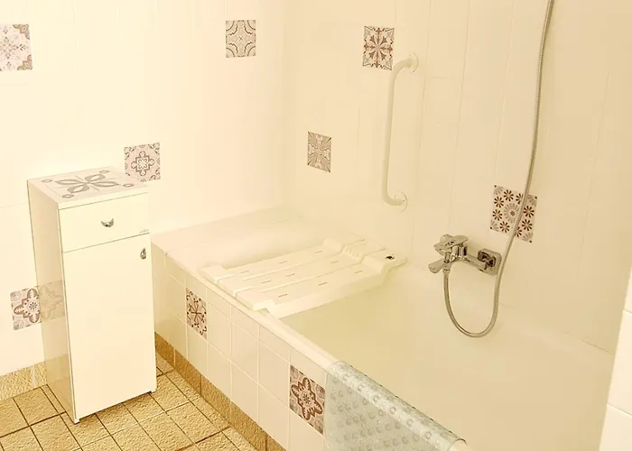 Moris 2 Goscinne * Łeba