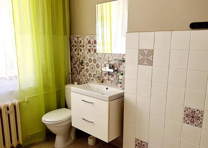 Rum i privatbostad Moris 2 Goscinne